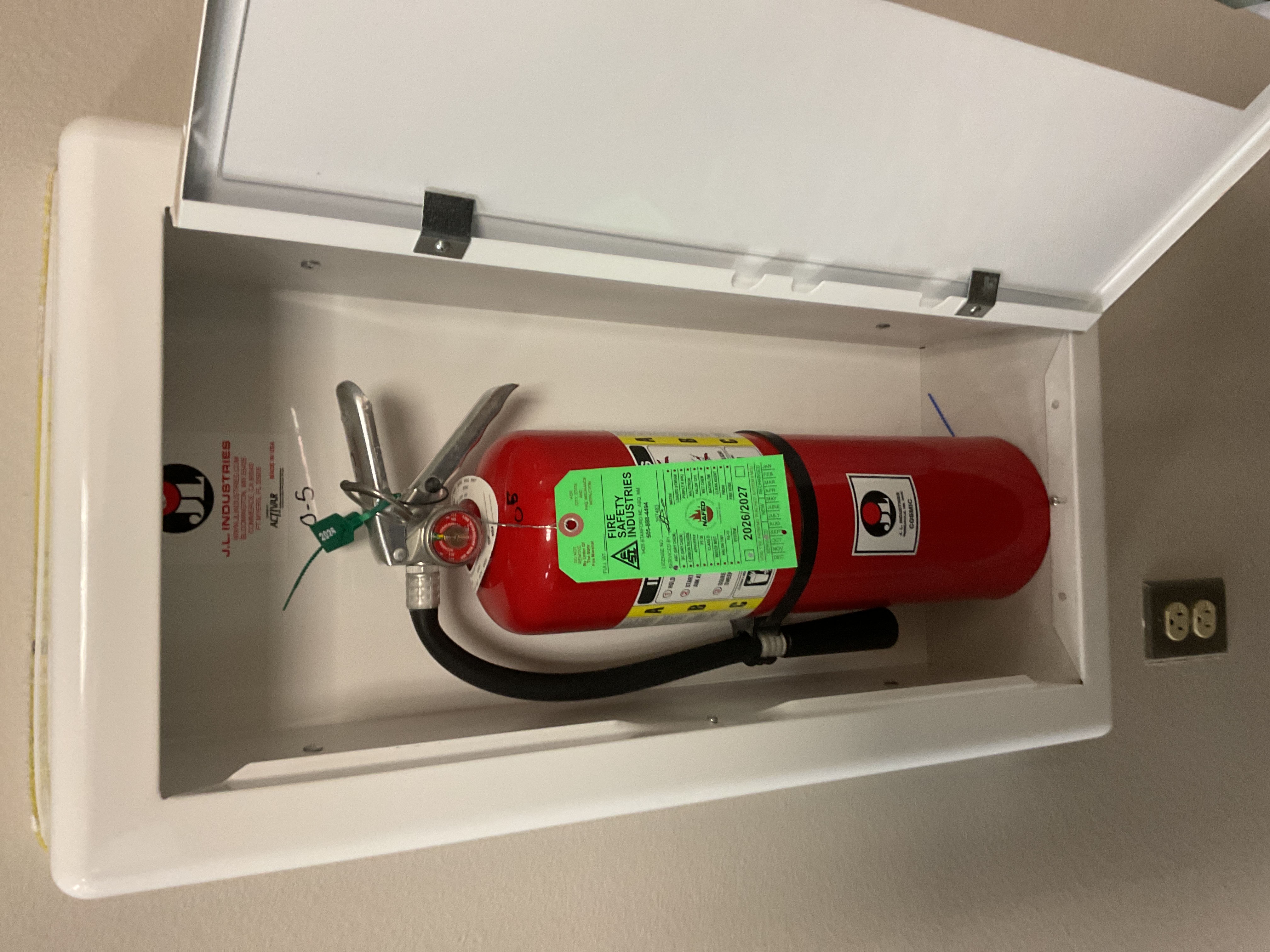 Fire Extinguisher Inspection & Certification in North Valley, NM - photo 3